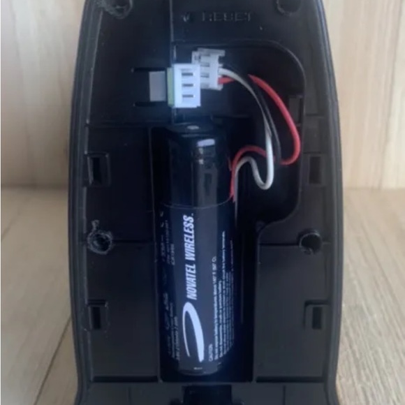 Verizon Model T1114 T-1114 Mifi Home 4G LTE Broadband Router w/ Voice Novatel - Picture 9 of 11